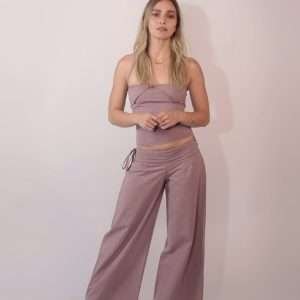 Essential Set Guinda